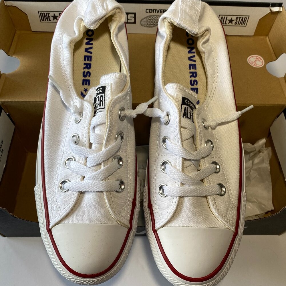 Women's NEW IN BOX Converse Shoes - Size 8.5